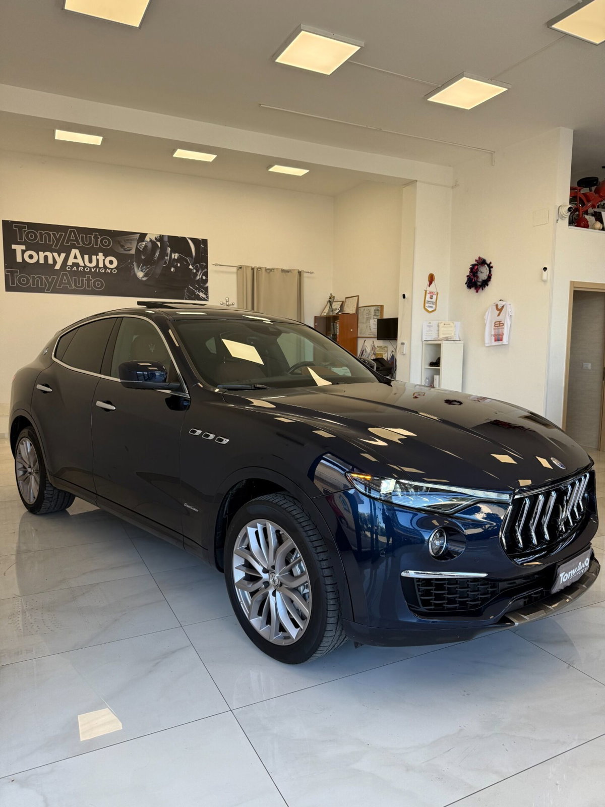 Maserati Levante Levante V6 Diesel AWD Granlusso (8)