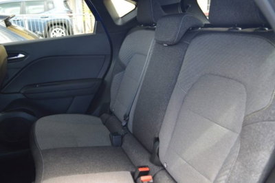 Renault Captur 1.0 eco-g Techno 100cv (9)