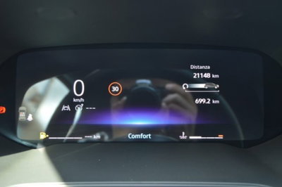 Renault Captur 1.0 eco-g Techno 100cv (11)