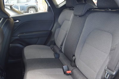 Renault Captur 1.0 eco-g Techno 100cv (9)