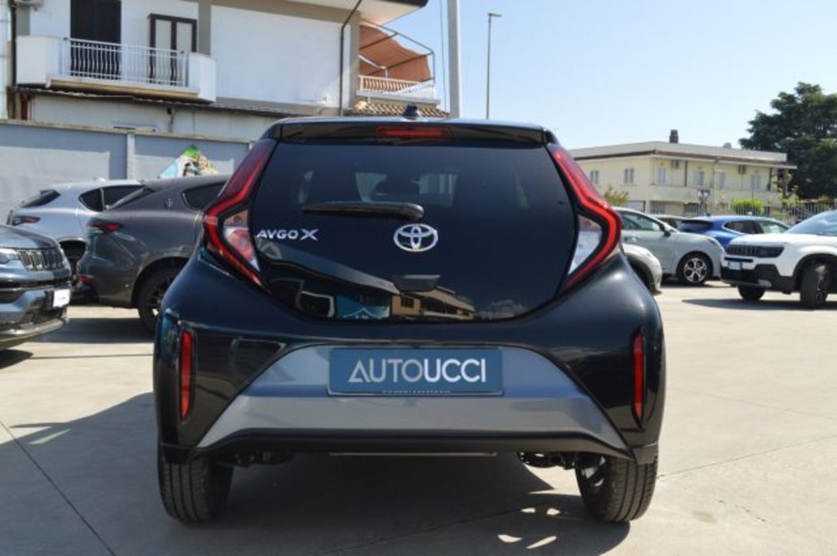 Toyota Aygo X 1.0 VVT-i 72 CV 5p. Undercover S-CVT (6)