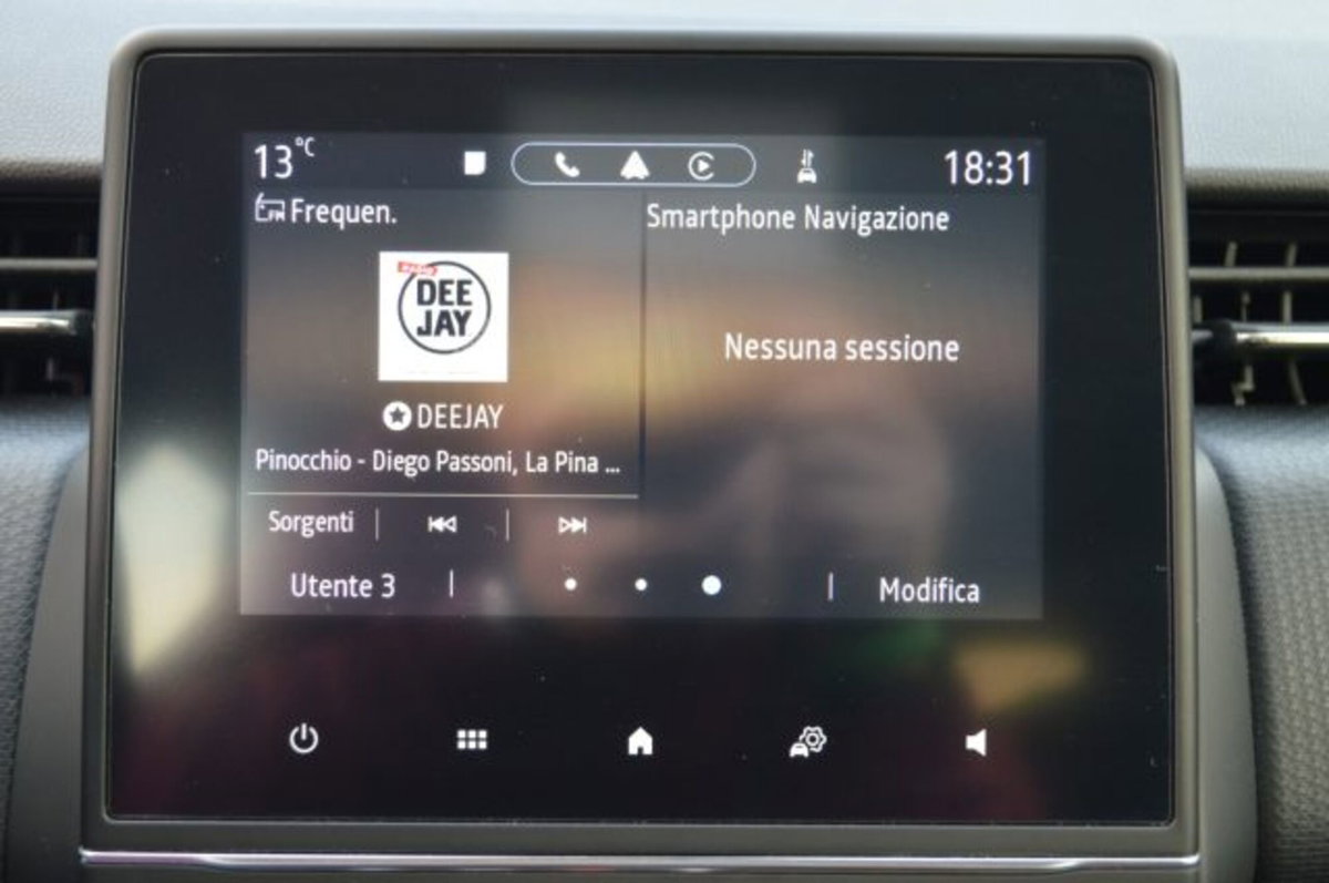 Renault Clio TCe 90 CV 5 porte Equilibre (15)