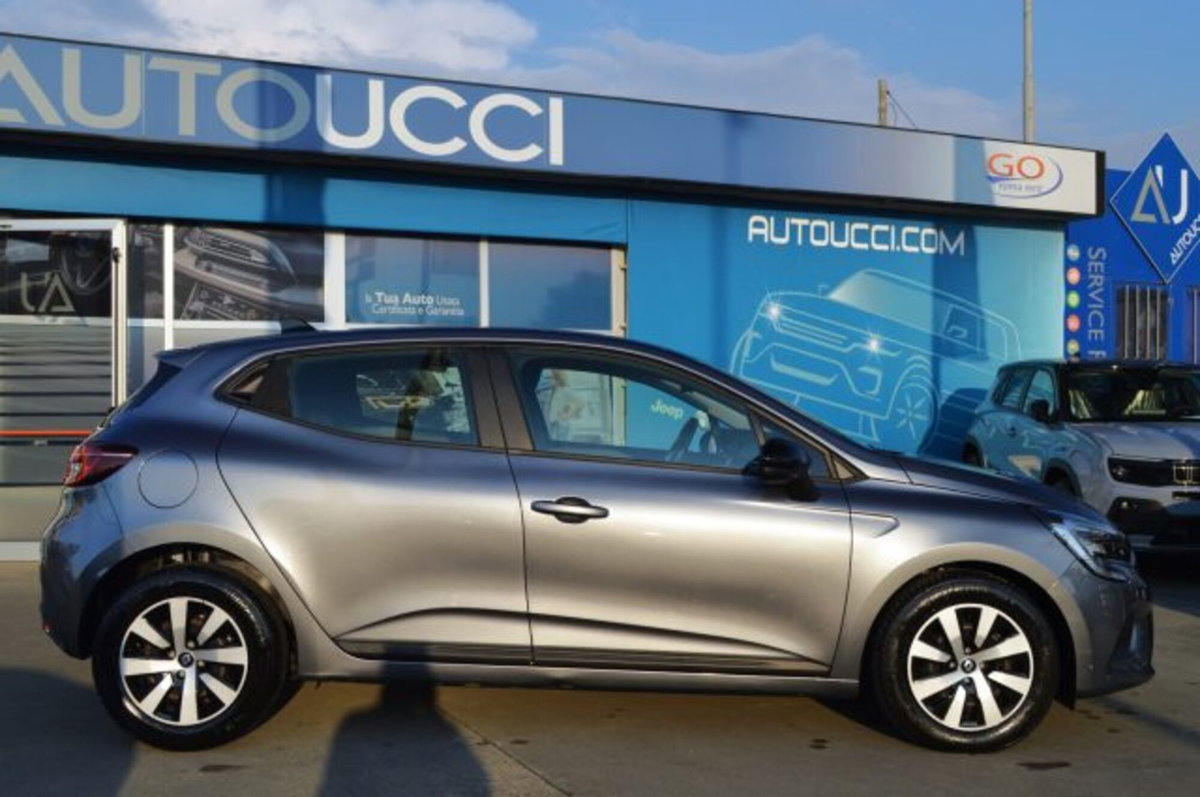 Renault Clio TCe 90 CV 5 porte Equilibre (19)