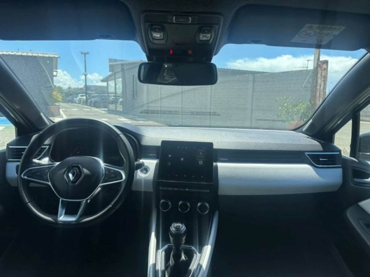 Renault Clio 1.0 tce Techno Gpl 100cv (7)