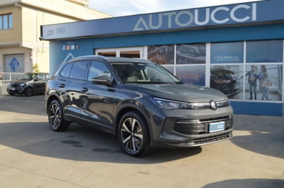 Volkswagen Tiguan 2.0 tdi Elegance 150cv dsg (3)