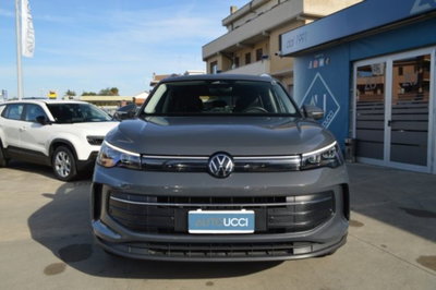 Volkswagen Tiguan 2.0 tdi Elegance 150cv dsg (4)