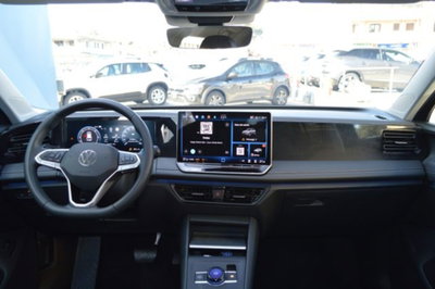 Volkswagen Tiguan 2.0 tdi Elegance 150cv dsg (7)