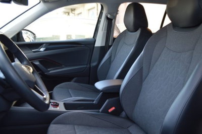 Volkswagen Tiguan 2.0 tdi Elegance 150cv dsg (8)