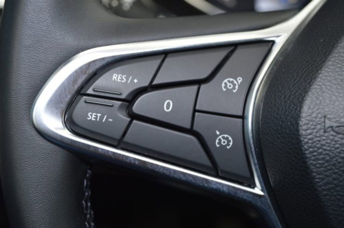 Renault Captur 1.0 tce Techno 90cv (13)