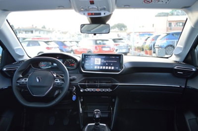 Peugeot 208 1.2 puretech Active s&s 100cv (7)
