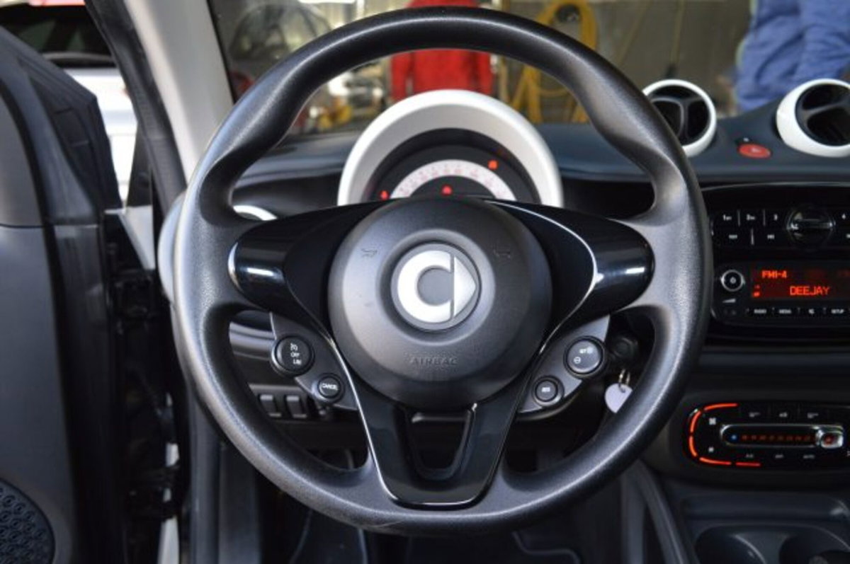 smart Fortwo 70 1.0 twinamic Youngster (10)