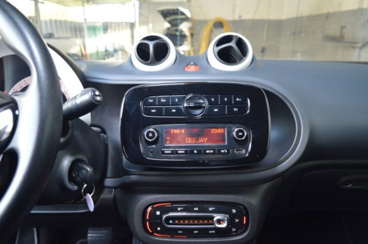 smart Fortwo 70 1.0 twinamic Youngster (12)