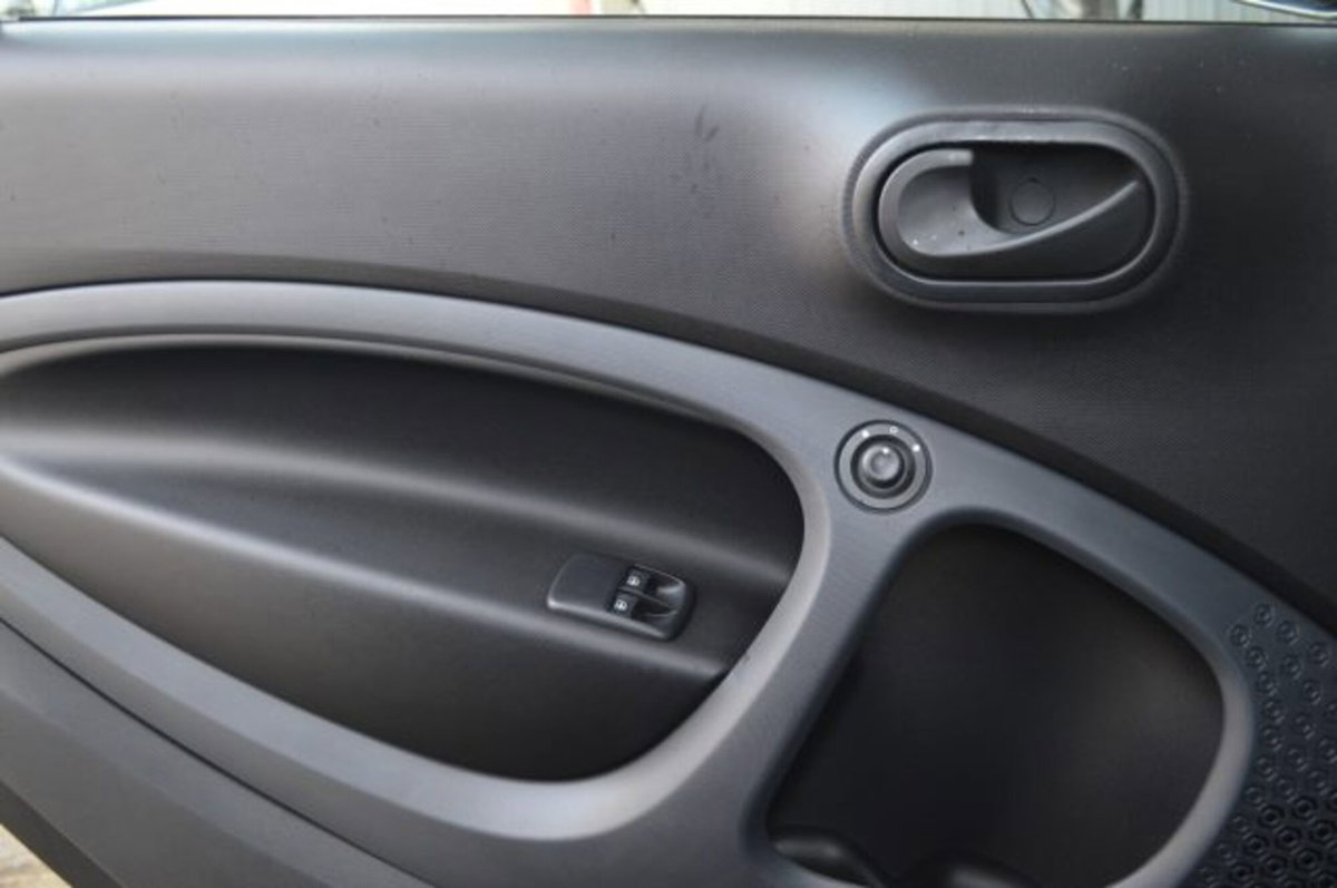 smart Fortwo 70 1.0 twinamic Youngster (15)