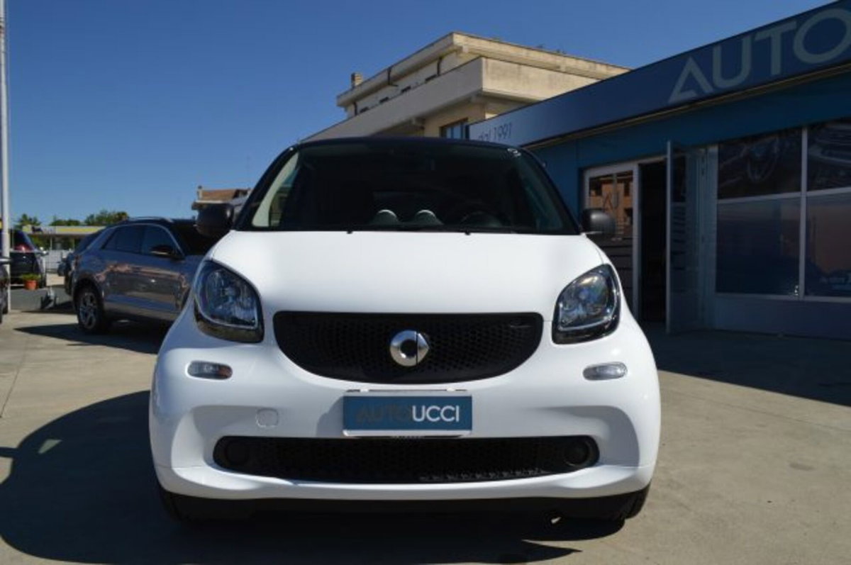 smart Fortwo 70 1.0 twinamic Youngster (4)