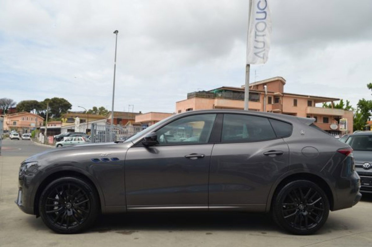 Maserati Levante Levante MHEV 330 CV AWD GT (5)