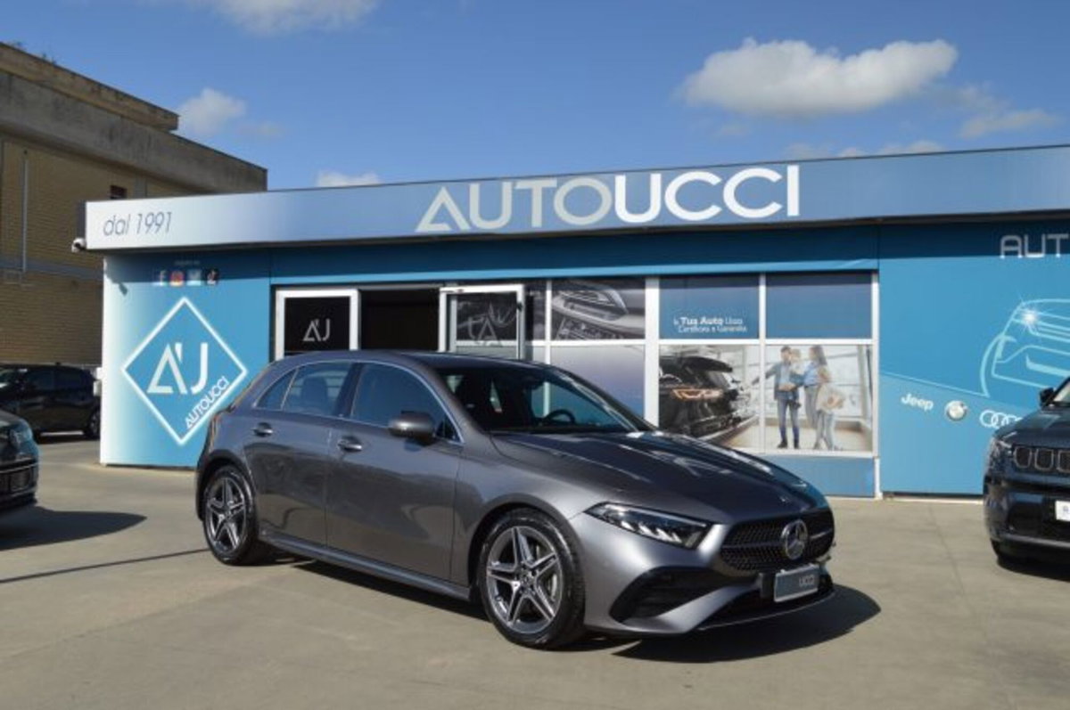Mercedes-Benz Classe A Sedan 180 AMG Line Premium Plus auto (3)