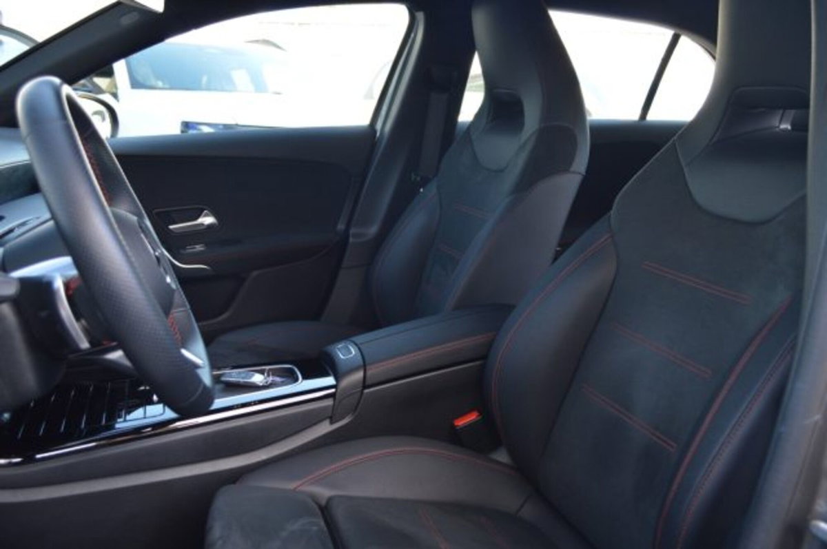Mercedes-Benz Classe A Sedan 180 AMG Line Premium Plus auto (8)