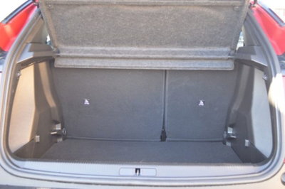 Peugeot 2008 1.2 puretech Allure s&s 100cv (17)