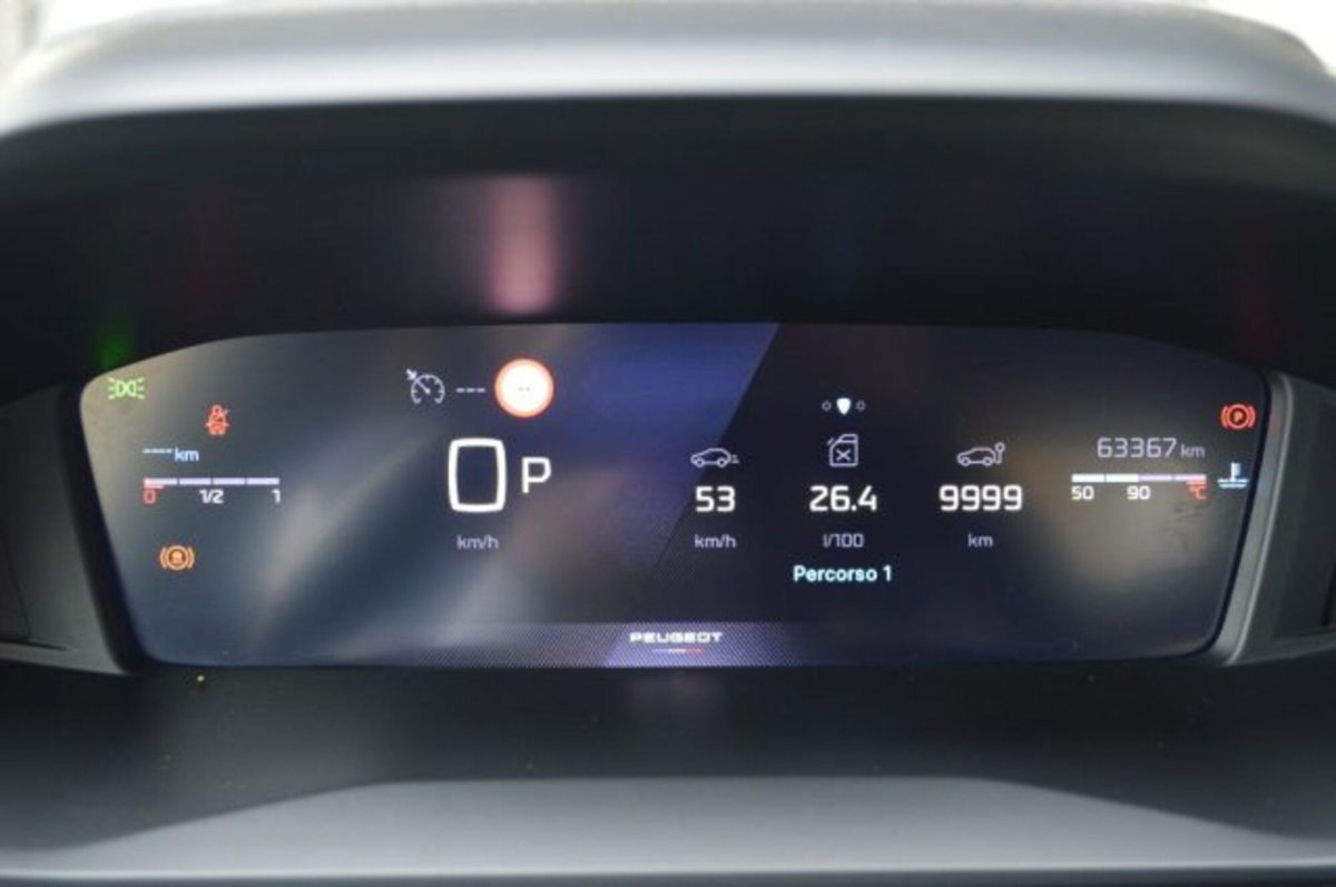 Peugeot 2008 1.2 puretech Allure s&s 130cv eat8 (11)