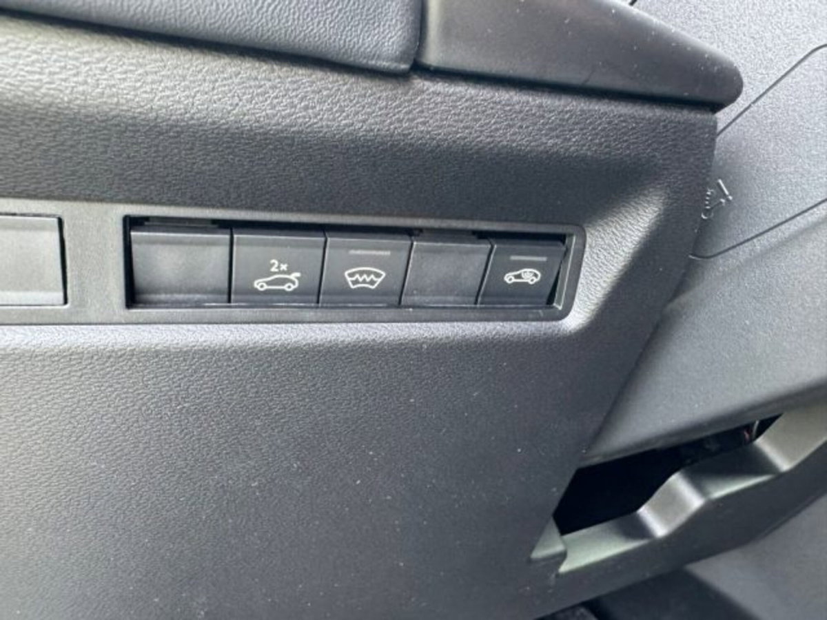 Jeep Compass 1.2 turbo e-hybrid mhev First Edition fwd 145cv edct6 (19)