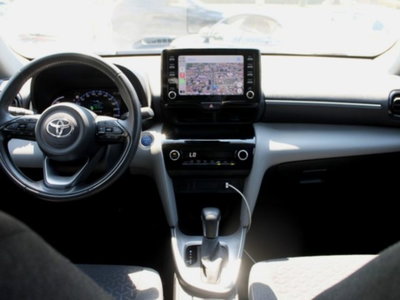 Toyota Yaris Cross 1.5h GR Sport Black Sky fwd 116cv e-cvt (12)