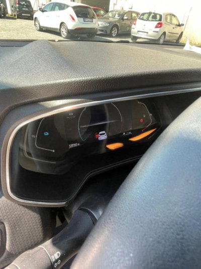 Renault Clio Full Hybrid E-Tech 140 CV 5 porte Zen (8)