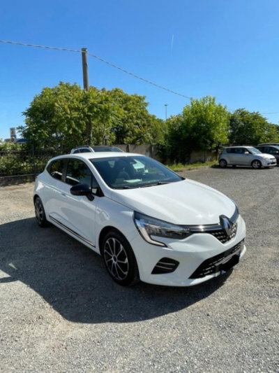 Renault Clio Full Hybrid E-Tech 140 CV 5 porte Zen (9)