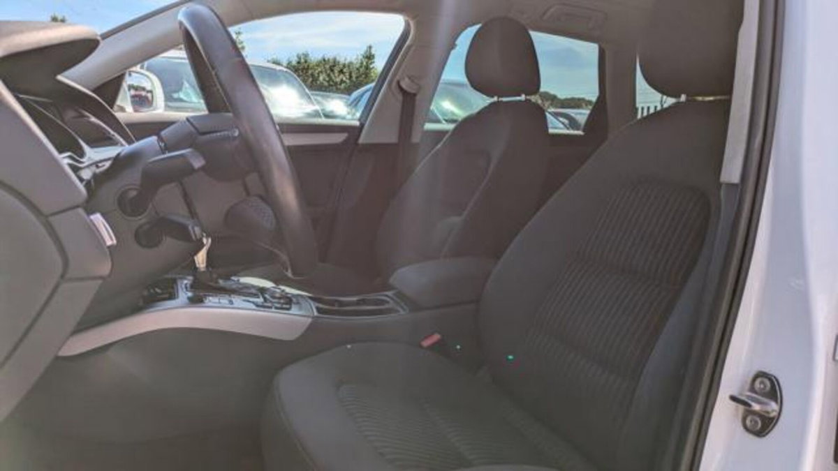 Audi A4 Avant 2.0 TDI 177CV (11)
