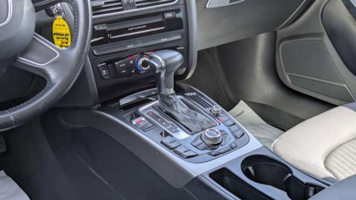 Audi A4 Avant 2.0 TDI 177CV (7)