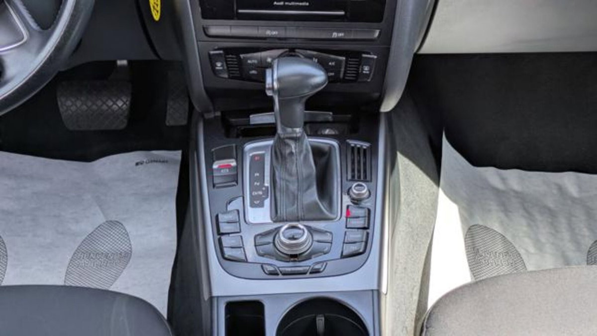 Audi A4 Avant 2.0 TDI 177CV (9)