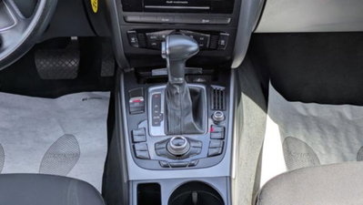 Audi A4 Avant 2.0 TDI 177CV (9)