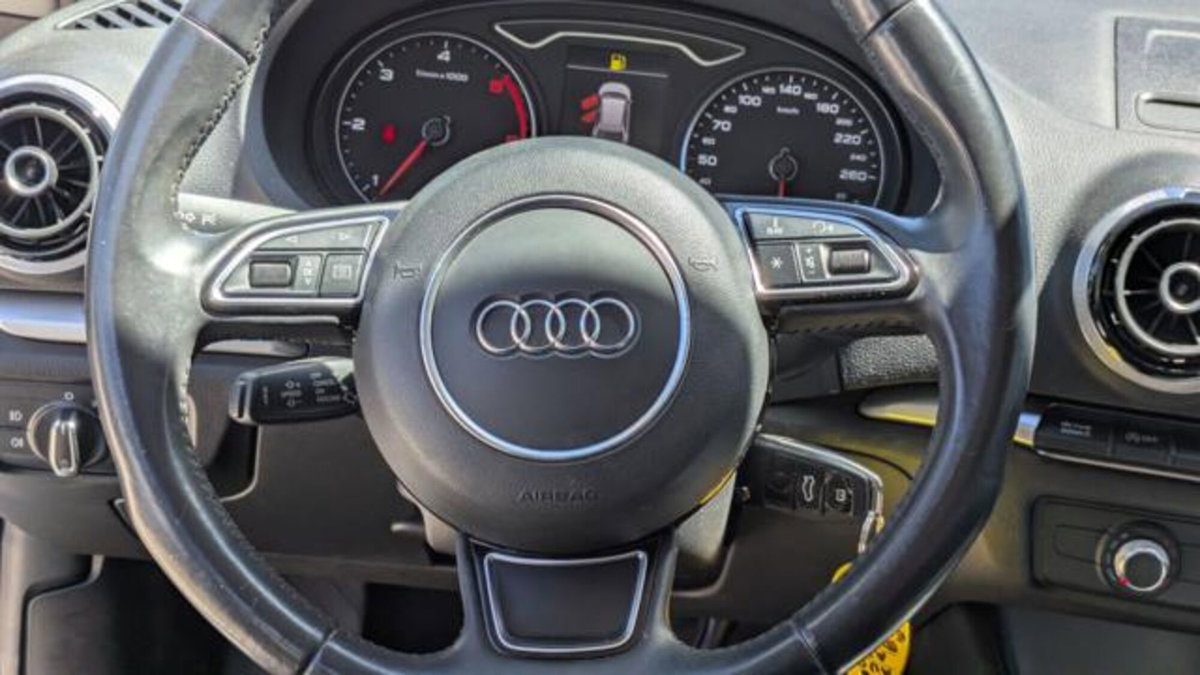 Audi A3 Sportback 2.0 tdi Business 150cv s-tronic (9)