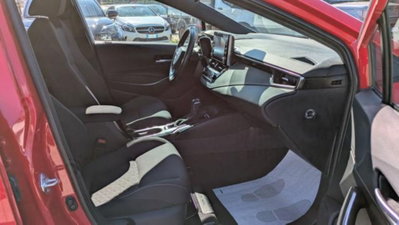 Toyota Corolla Touring Sports 1.8h Active auto (12)