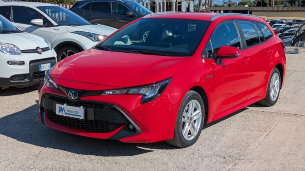 Toyota Corolla Touring Sports 1.8h Active auto (2)