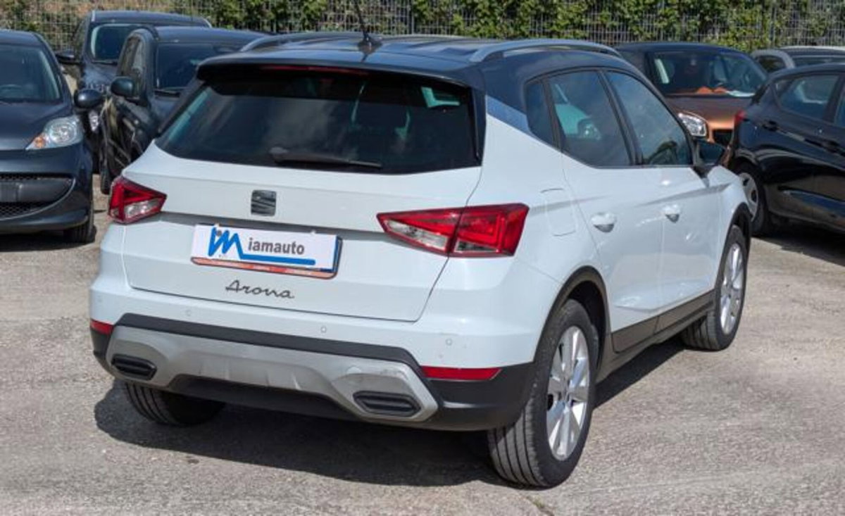 SEAT Arona 1.0 EcoTSI 110 CV DSG XPERIENCE (4)