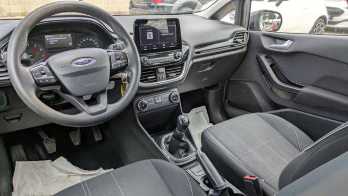 Ford Fiesta 1.1 85 CV 5 porte Titanium (5)