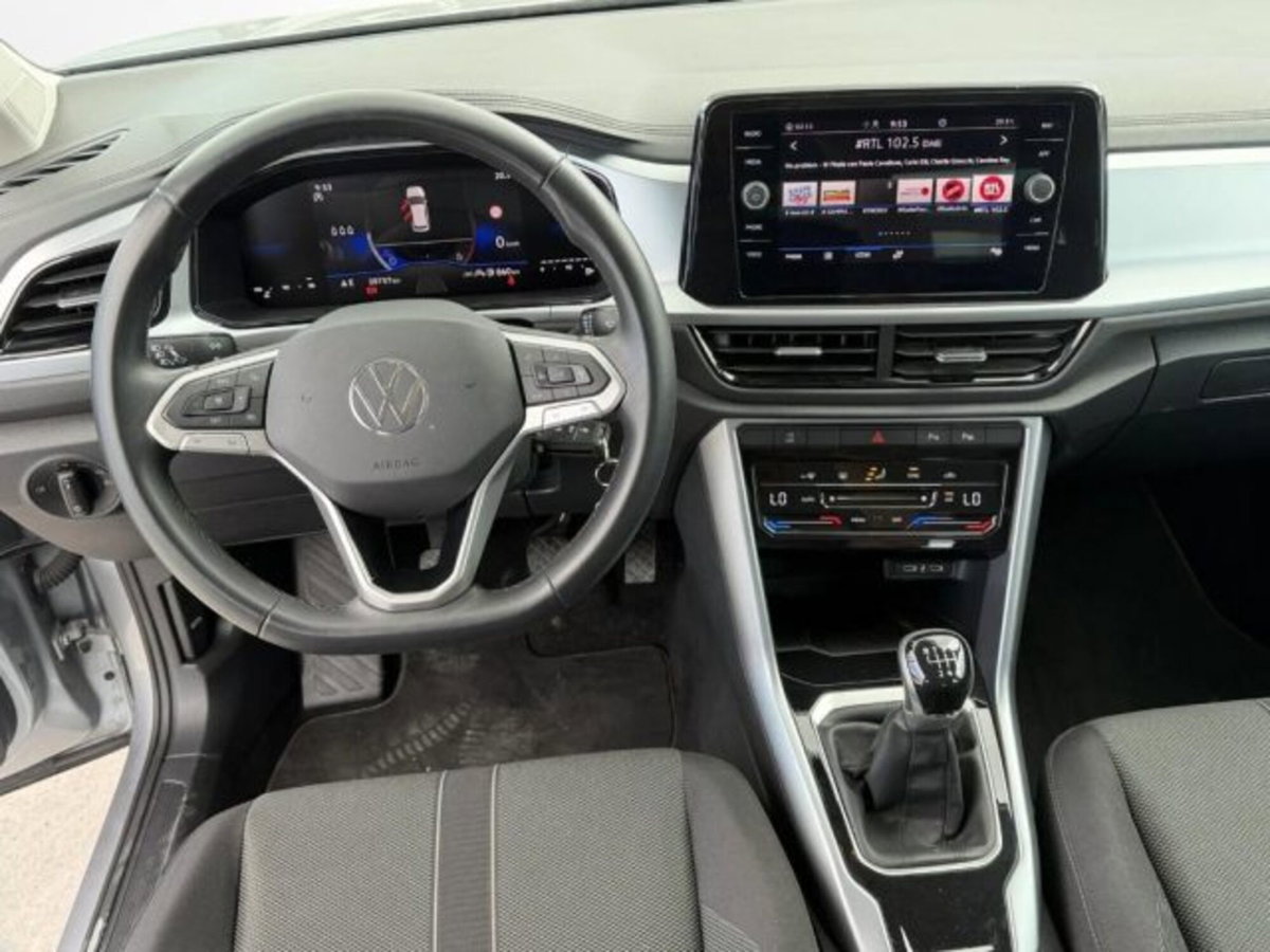 Volkswagen T-Roc 2.0 tdi Life 115cv (10)