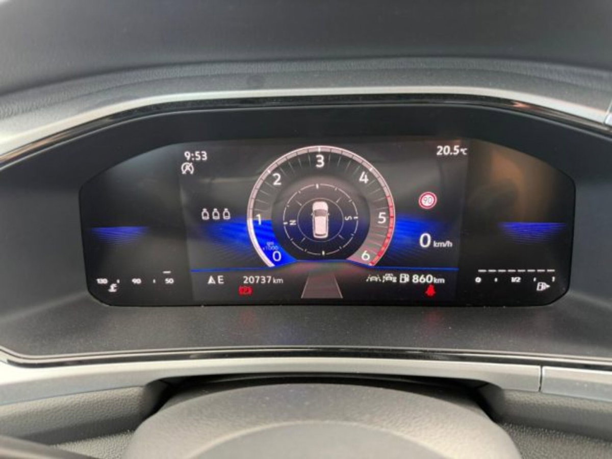 Volkswagen T-Roc 2.0 tdi Life 115cv (14)