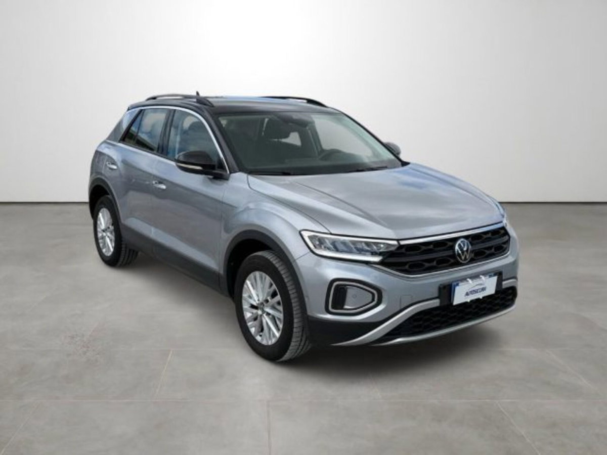 Volkswagen T-Roc 2.0 tdi Life 115cv (3)
