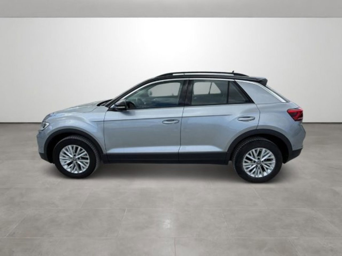 Volkswagen T-Roc 2.0 tdi Life 115cv (8)