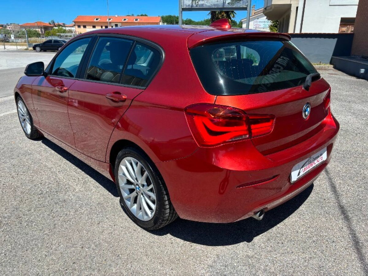 BMW Serie 1 5p. 116d 5p. Business (5)