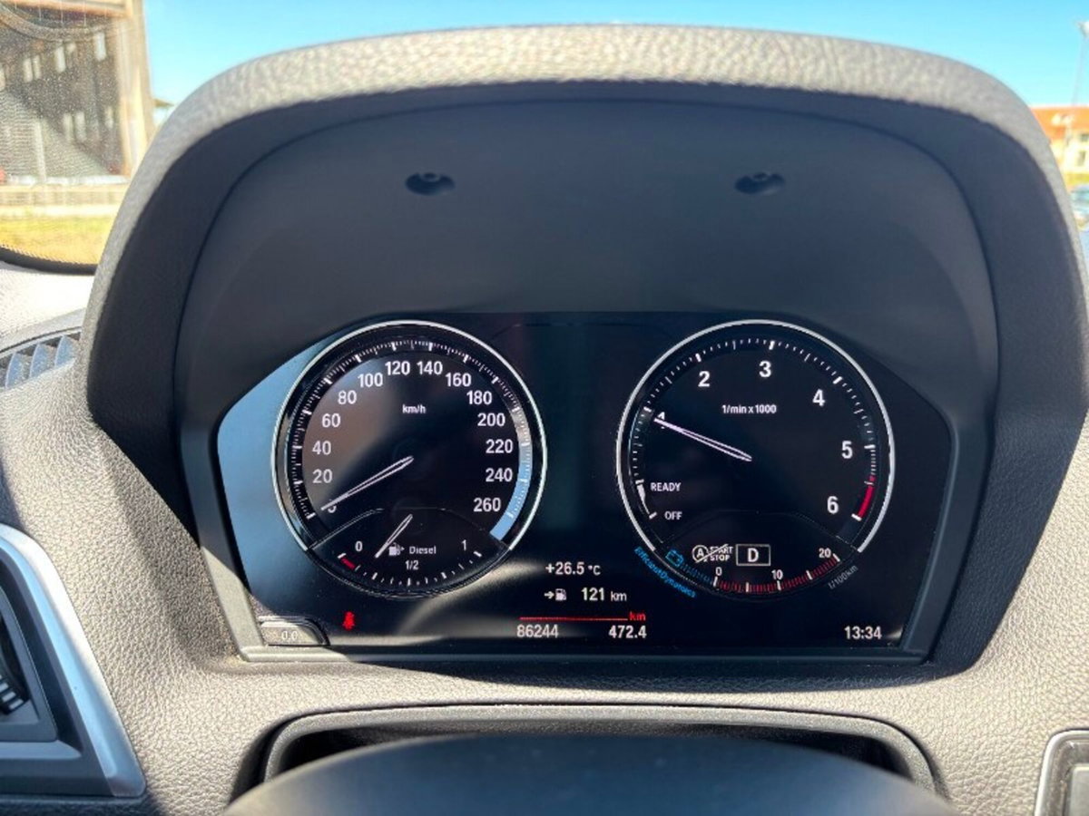BMW Serie 1 5p. 116d 5p. Business (9)