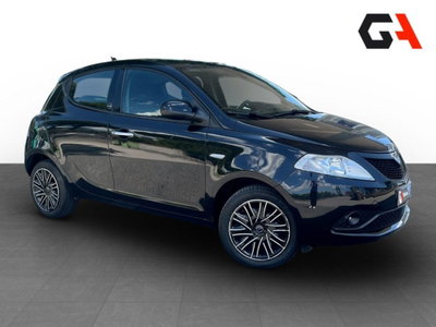 Lancia Ypsilon 1.0 FireFly 5 porte S&S Hybrid Gold Plus (3)