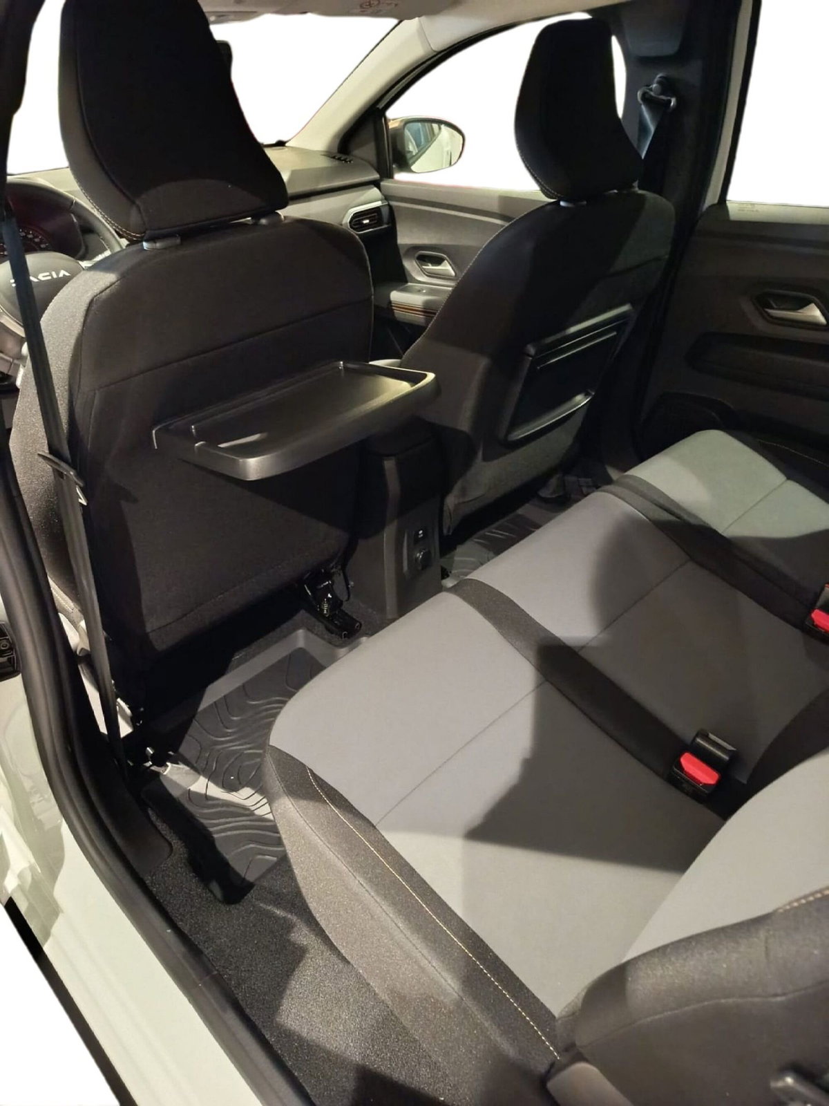 Dacia Jogger Jogger 1.0 TCe GPL 100 CV 7 posti Extreme (6)