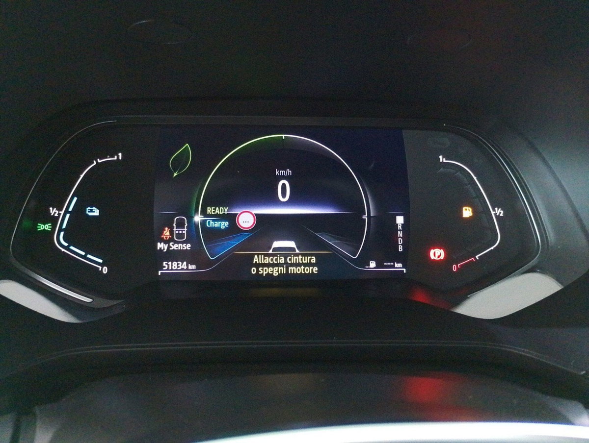Renault Captur Full Hybrid E-Tech 145 CV Techno (16)