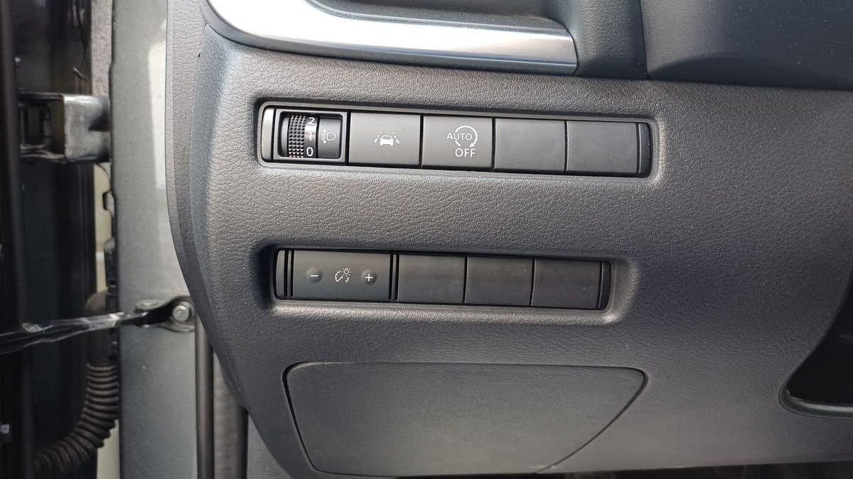 Nissan Qashqai 1.3 mhev Business 2wd 140cv (18)
