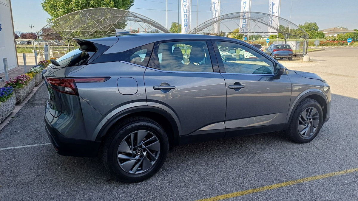 Nissan Qashqai 1.3 mhev Business 2wd 140cv (5)