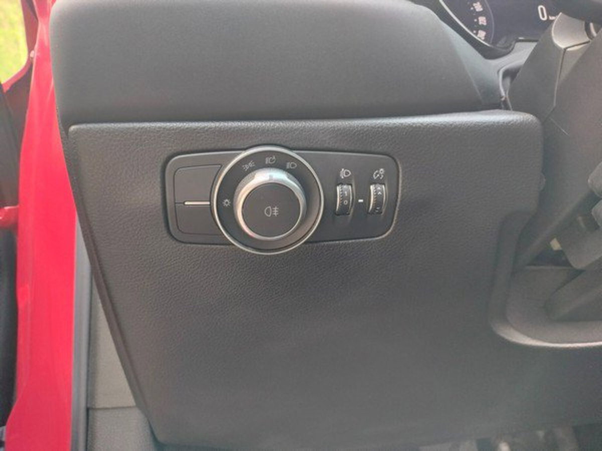 Alfa Romeo Tonale 1.6 Sprint 130cv tct6 (12)
