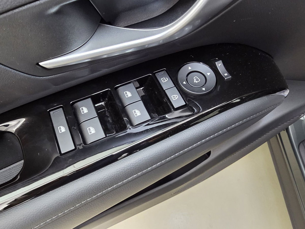 Hyundai Tucson 1.6 hev Exellence 2wd 239cv auto (17)