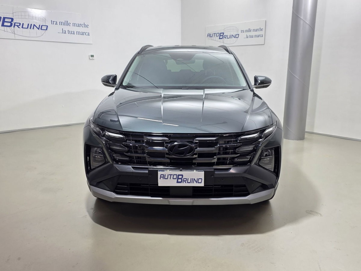 Hyundai Tucson 1.6 hev Exellence 2wd 239cv auto (2)